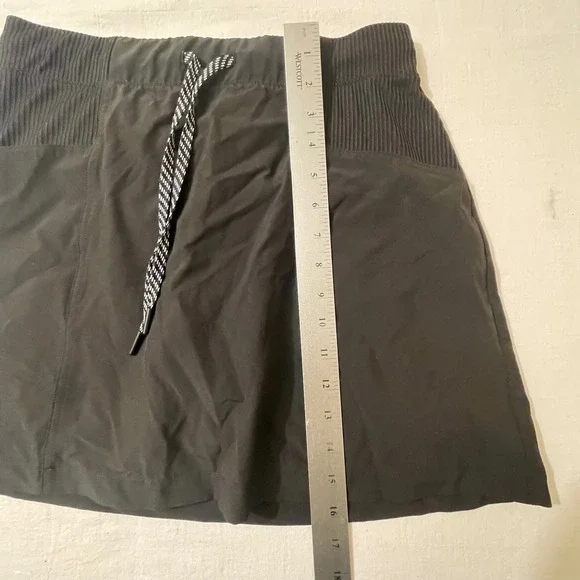 Avalanche Outdoor Skort Women's Medium Black Athletic Skirt Golf Active - Picture 6 of 6